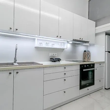 White Nest In Corfu Town * Anemomylos