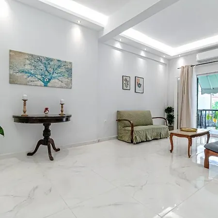 White Nest In Corfu Town Apartman
