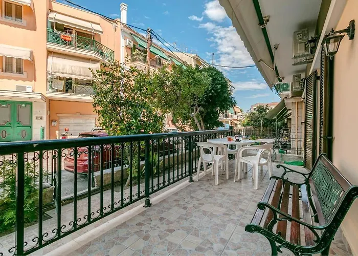 White Nest In Corfu Town Daire *